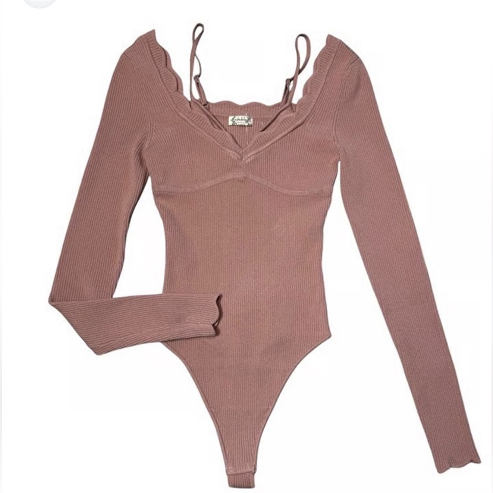 938. NWT FREE PEOPLY Dusty Rose Long Sleeve Bodysuit